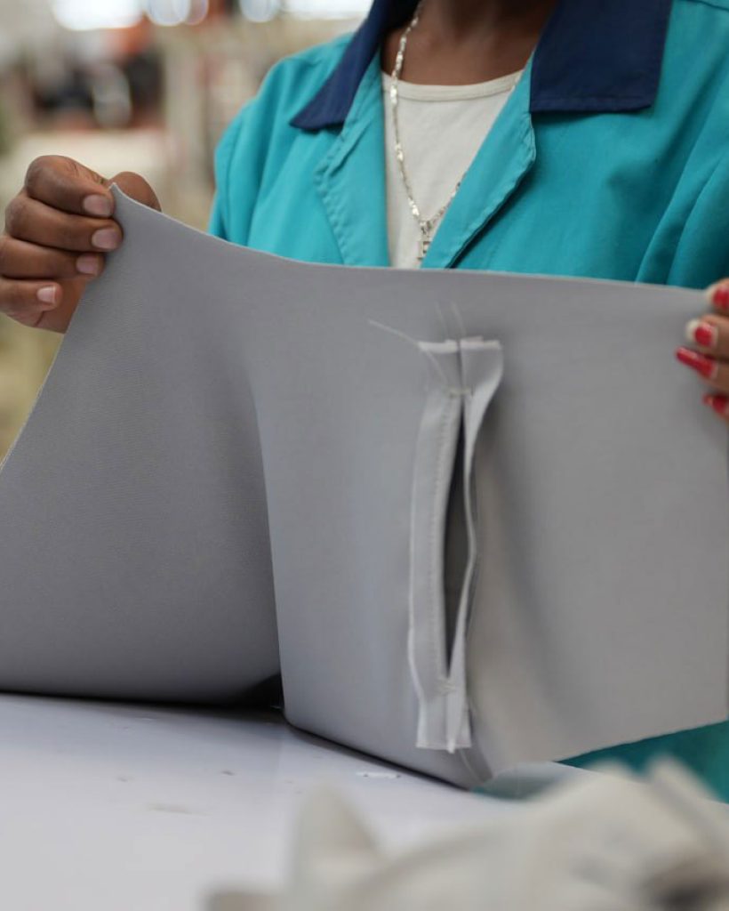 desta-garment-employee-4.jpg